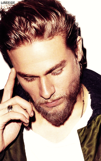 warri0r-avatars:  Charlie Hunnam.