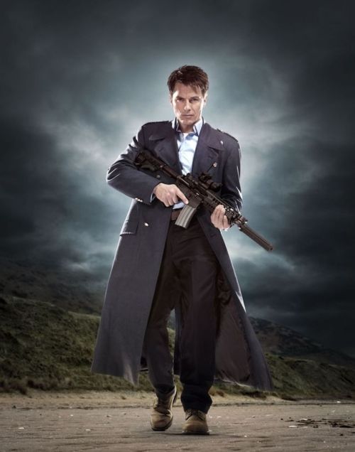 Post 44 of 51…43) In 2006 JB got the star role of Captain Jack Harkness in the Doctor Who spi