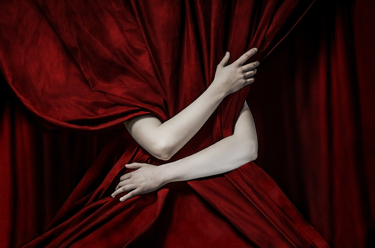 d–o–r–o:  Anne Clement 