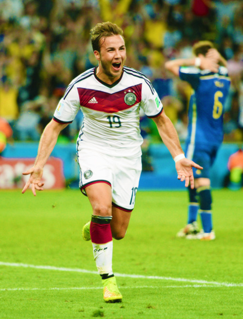 hey-key:  The winning goal of World Cup 2014 - Mario Götze (113’) - Germany 