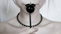 garterbelt97:  Black lollipop 