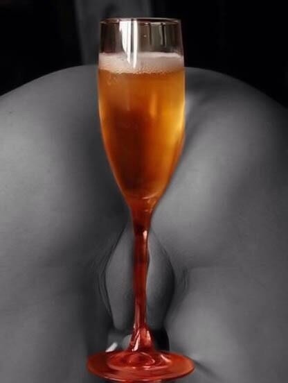 daddyslittle21:  daddylookin4alittle:  openmindedkitten:  Yummy!  Wow!  Agreed..