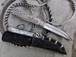 paganroots:  Ringerrike style knife by Gullinbursti