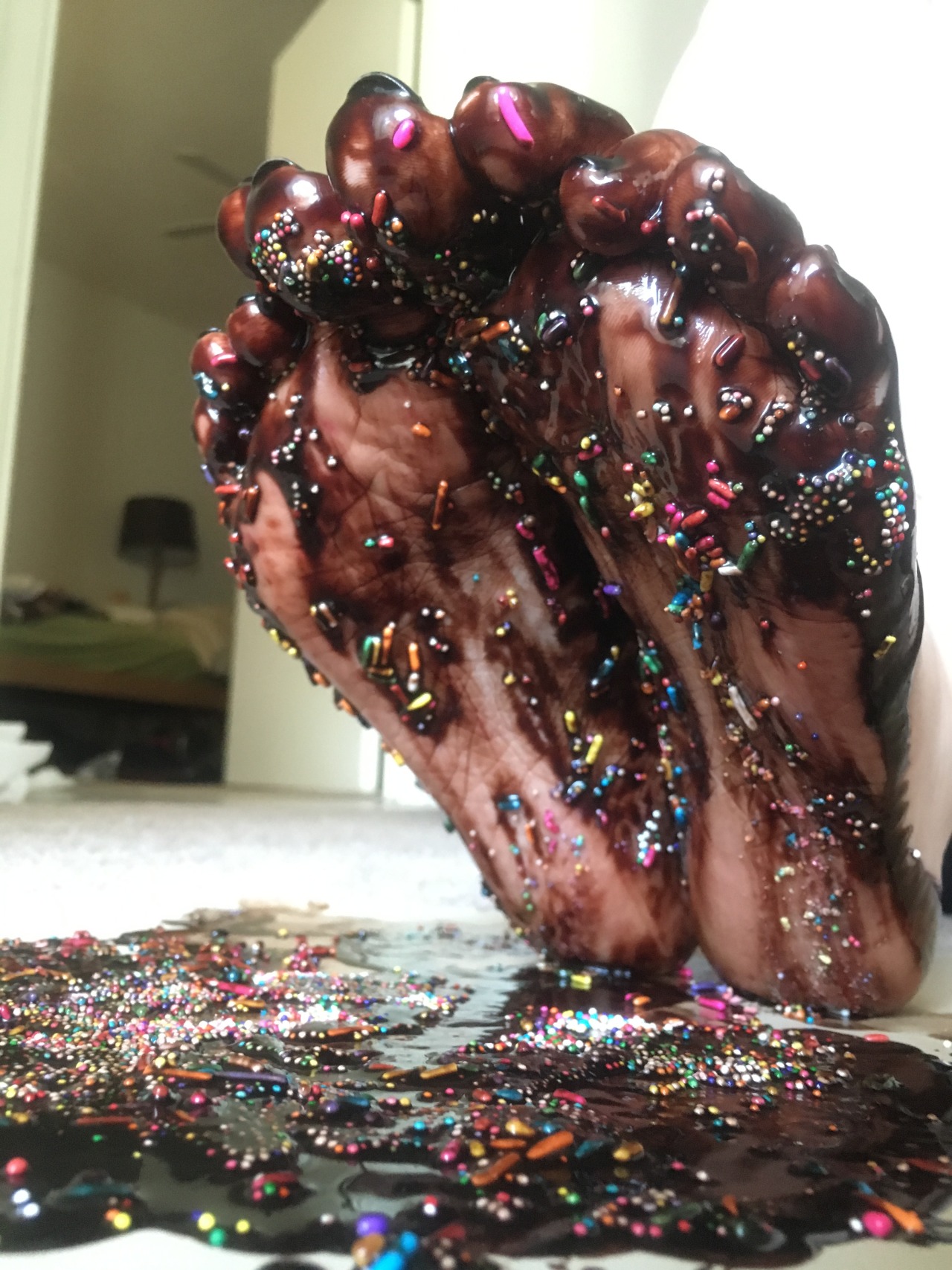 feetofmarleyquinn:  Set 2/2! Lick away &lt;3