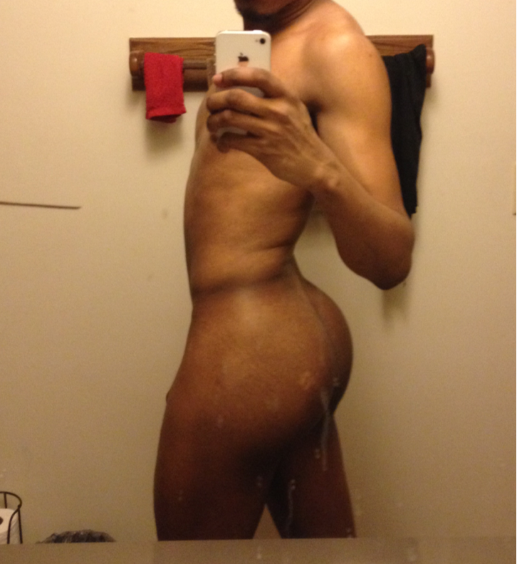crosswirecakee:  weryobossat:  Shower 😈  😍😍😍😍😍😍
