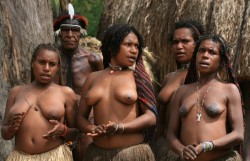 Papuan women.