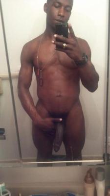 nudeselfshots-blackmen.tumblr.com post 62525800955