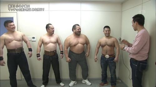 asianhunk-pecs-nips-asses:  No wonder why his nipples were super hard and pointy ! … The