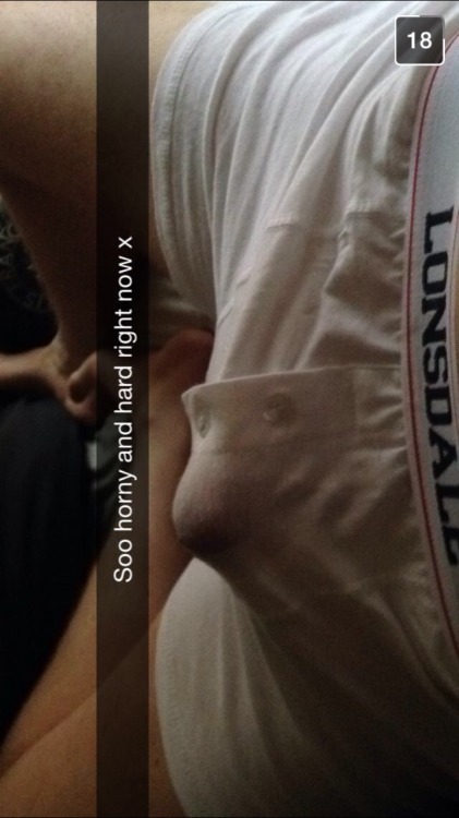 hornym8syd:  Horny Sydney guy here , up for swapping pics with other bi, gay, straight, and curious guys!  If ya wanna submit hit us up, I don’t mind sharing my pics either   Kik-hornym8syd Snap- hornym8sydney  Check my blog out, www.hornym8syd.tumblr.com