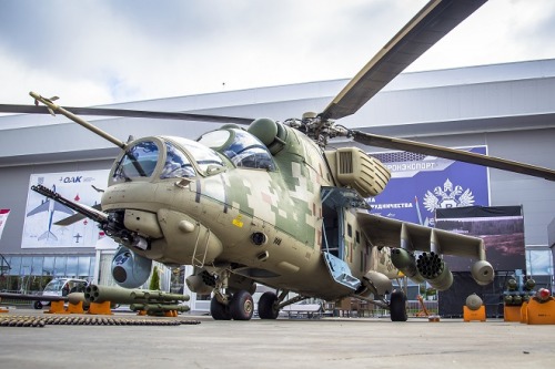 (via Helikopter Mi-28NE, Mi-35M dan Mi-35P Meriahkan Army 2021) 