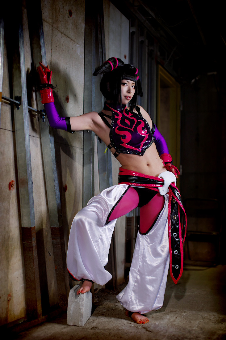 cavalier-renegade:  ko-zii:  【2015/03/21  Planear 笹塚廃墟】-04- ストリートファイターIV
