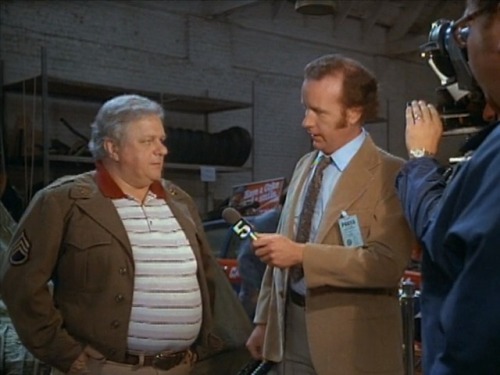 Die Laughing (1980) - Charles Durning as Arnold [photoset #2 of 2]