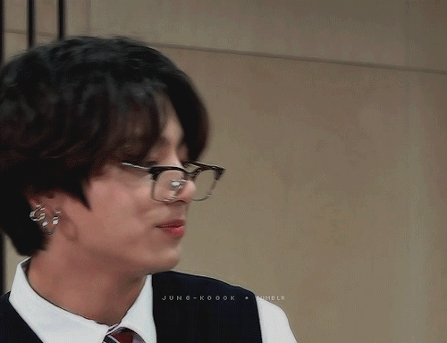 jung-koook: jungkook in uniform and glasses is everything that I need