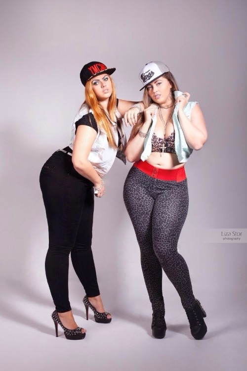 Russian plus size models Viktoria Manas and Katalina Gorskikh