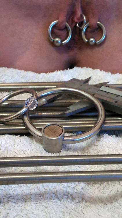 jennyfisting123:  Thank you for your donation.    Stainless steel for the production of new jewelry piercing.
