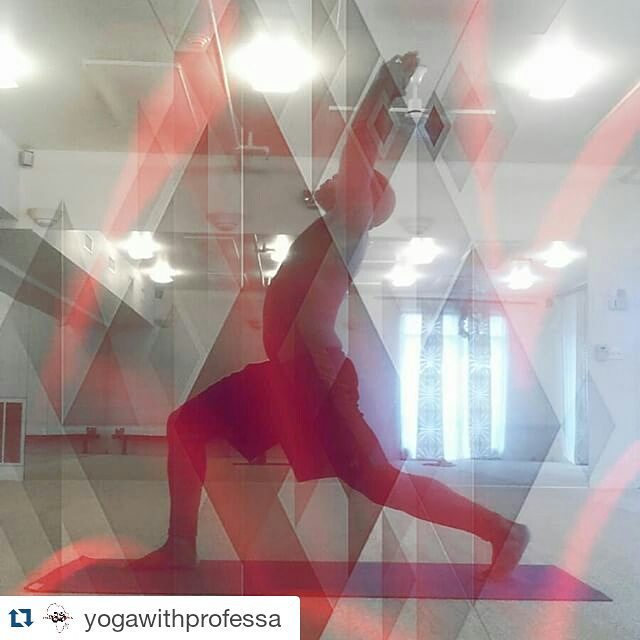 indestructibleyogakingsofcolor:  #Repost @yogawithprofessa ・・・ #Yoga Class