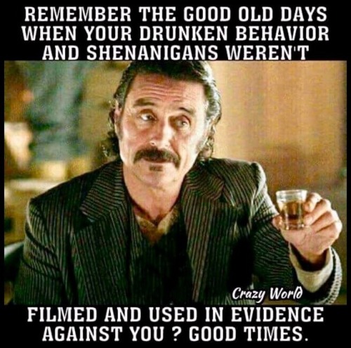 sassysexymilf:  Yes, yes I do. Those were such good time, darn you technology! 😂 @bfmcspector 🍻