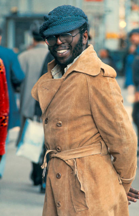 twixnmix:Curtis Mayfield photographed by David Reed in New York City, 1973. 