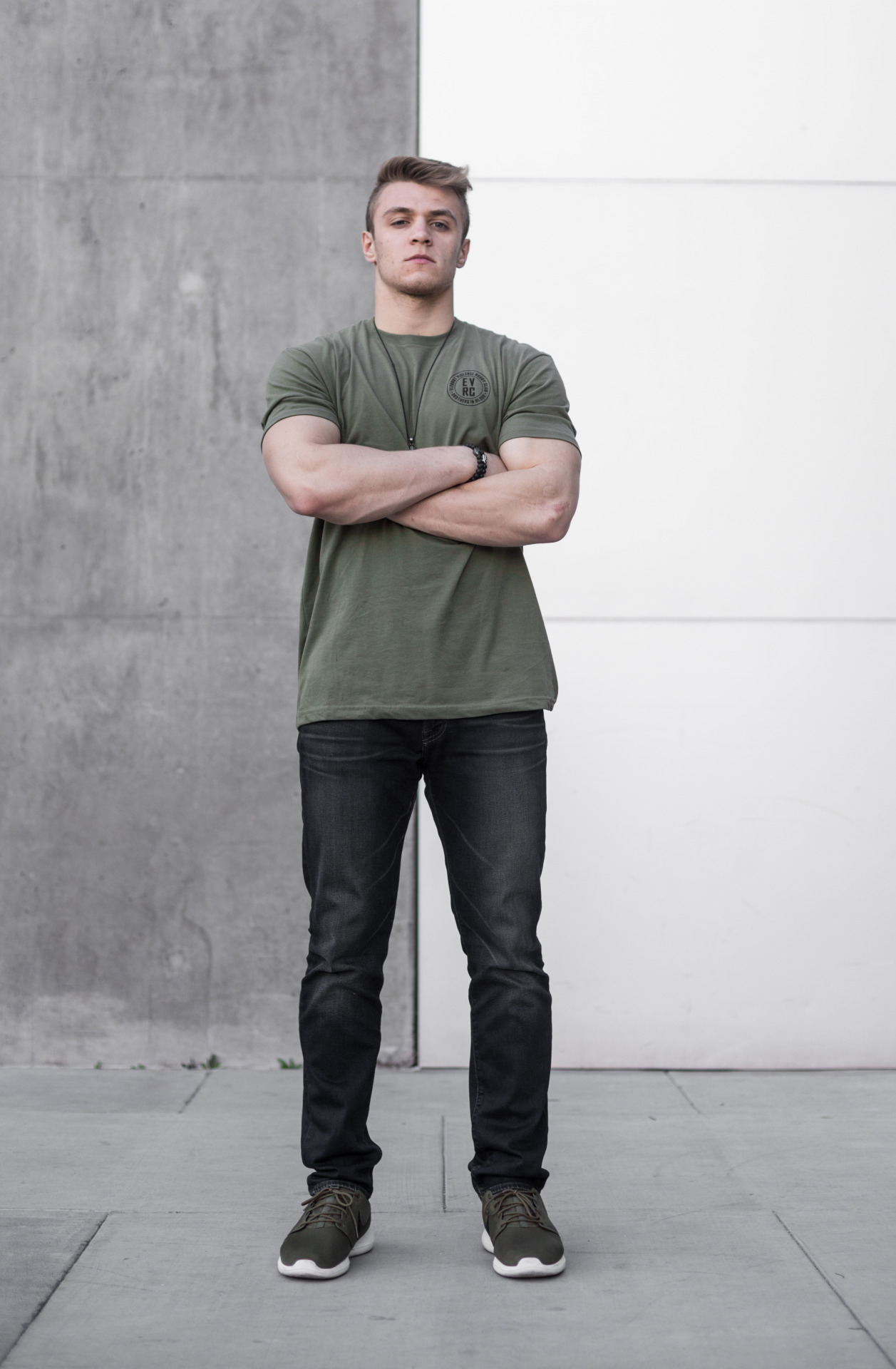 swolizard:  foolynocooly: Product shooting for Elegant Violence Rugby Club.  Company