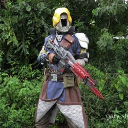 Garysterley:i’ve Got Some Solo #Destiny Warlock Cosplay For You!