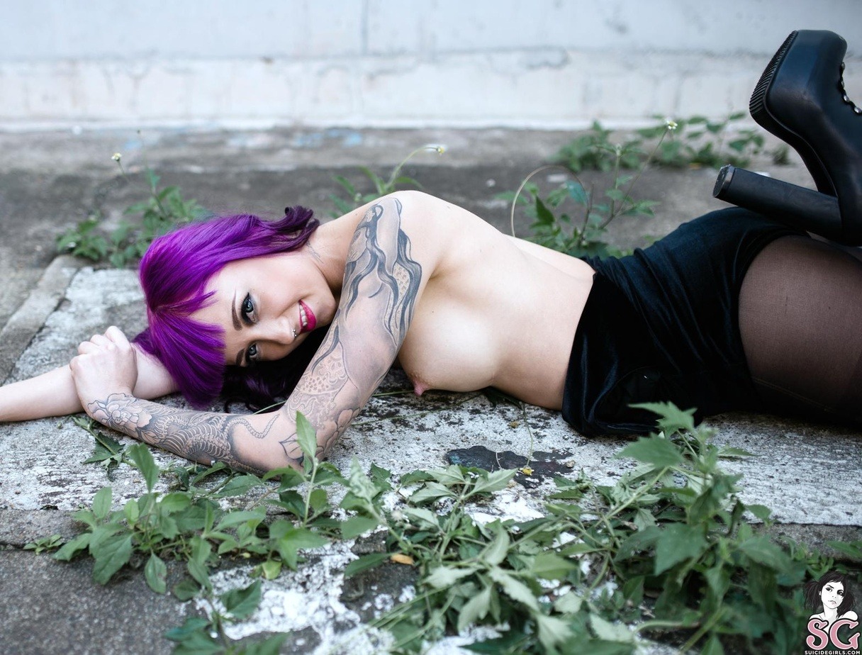 thedarksideofgruff:  OpheliaCreep