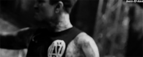 bringmethepiercedashby:  yessss 