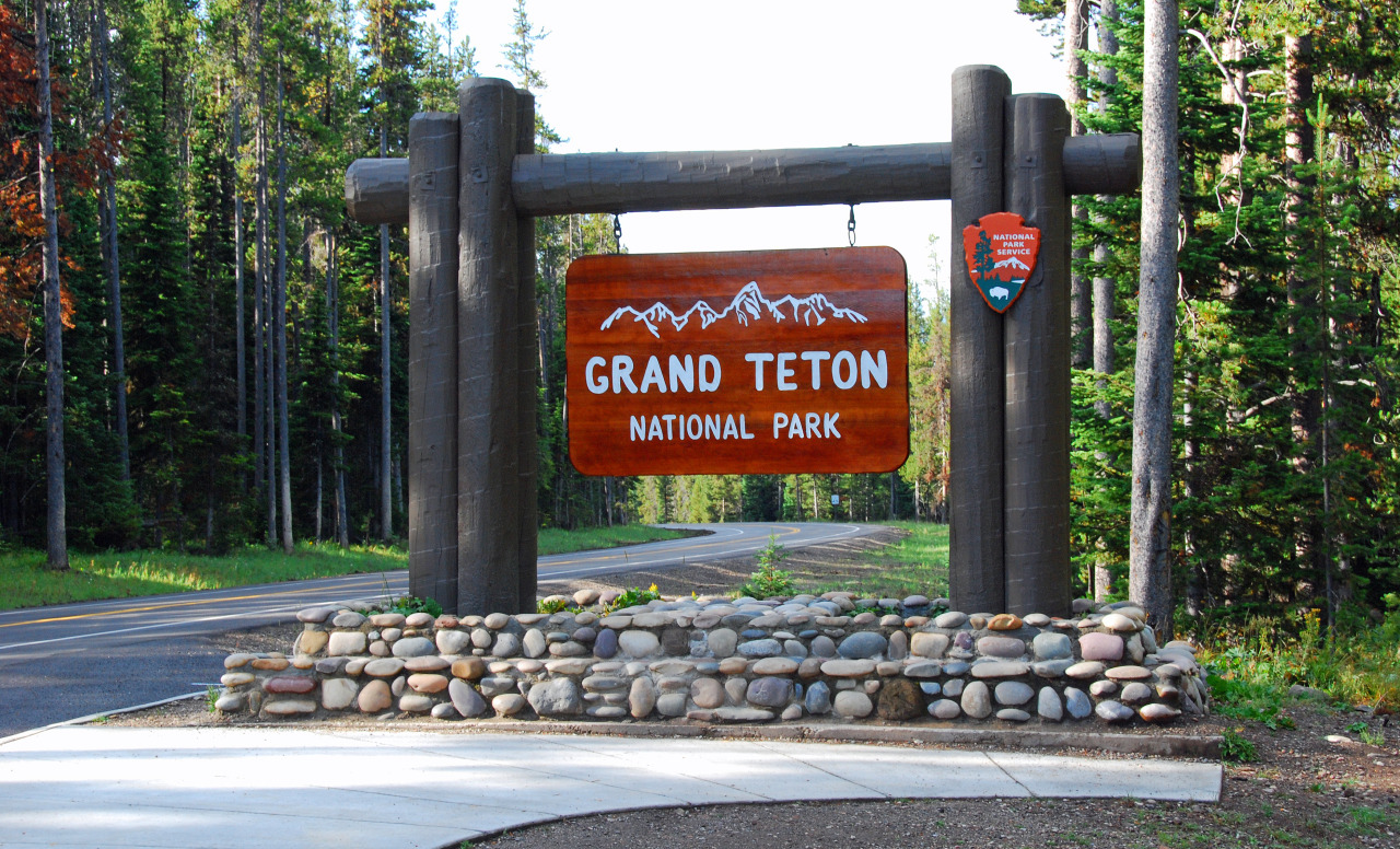 trekethos: National Park Signs -  Part I I’ve now been to 28 US National Parks
