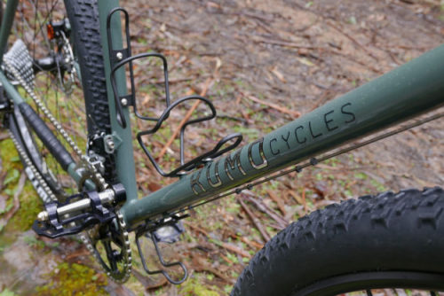 klenkomat: davewellbeloved: Love this (via Green And Gold: Kumo Cycles 650B Raddoneur | Cycle EXIF