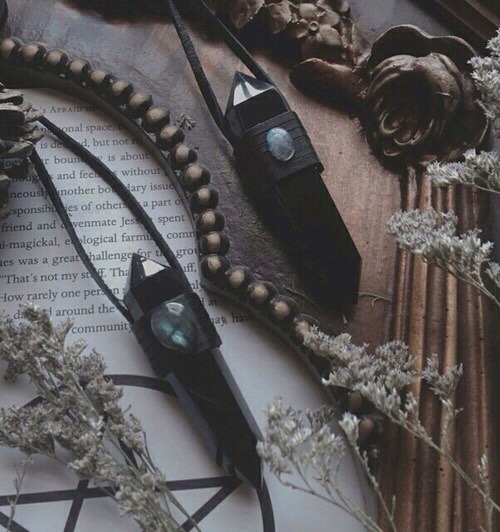 voidmt:  Crystal appreciation.