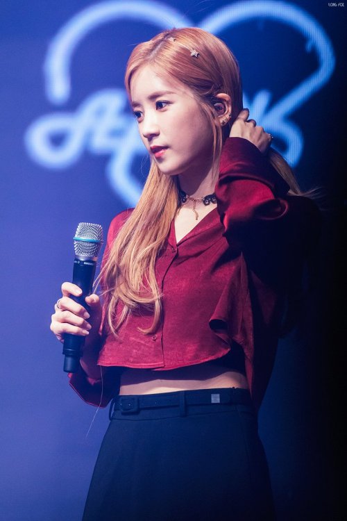 Chorong (A Pink) - &lsquo;Thank You 2016&rsquo; Concert Pics