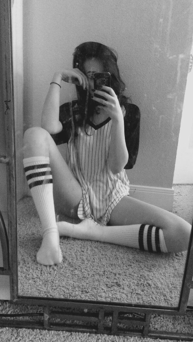soaked-mimsy:  Here are some dirty mirror selfies ~ personal