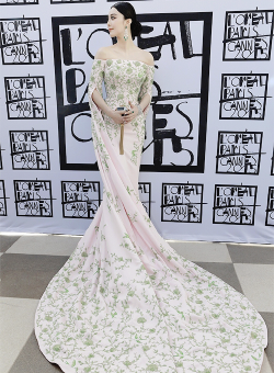 fassys:  Fan Bingbing attends the 68th Annual