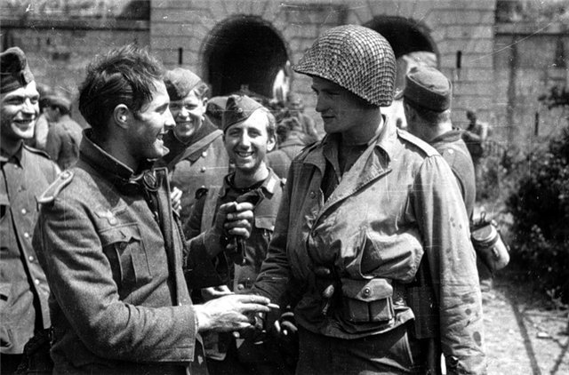 peashooter85:  When Germans, Americans, French, and Slavs fought together during