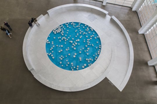 insanefastone:  magic-and-moonlit-wings:  madamehearthwitch:  starrystims: Turn Your Sound On !!!! @she-who-treads-on-water  If I understand correctly, these are ceramic bowls floating in a pool of water, possibly in a cave because it’s echo-y, and