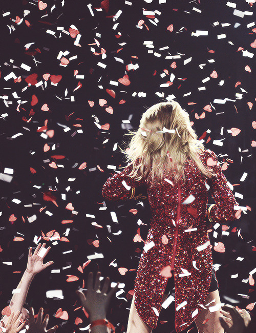 swiftseason: Hold on to spinning around Confetti falls to the ground May these memories br