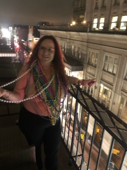 Share-Your-Pussy: Enjoyed Showing My Boobs’ To Earn My Beads. Love ❤️ Showing