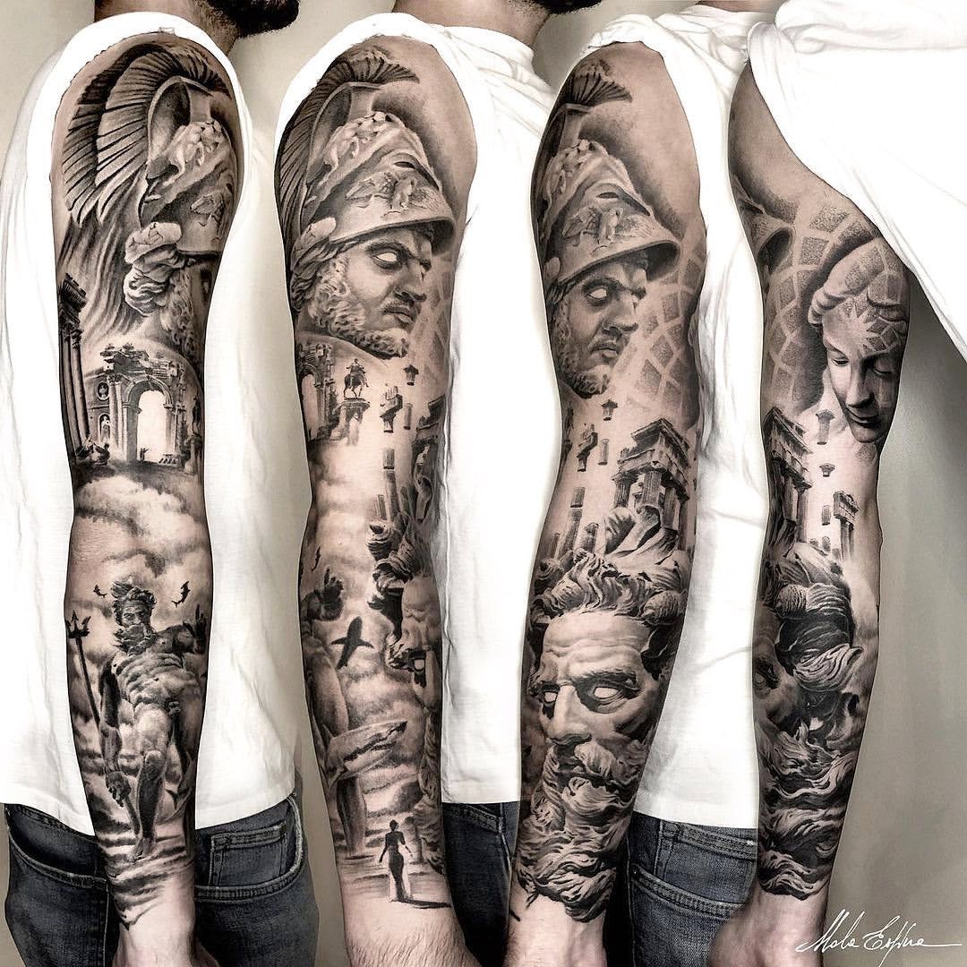 renaissance tattoo  Google zoeken  Tatuagem anjo Tatuagens  impressionantes Jovens tatuados