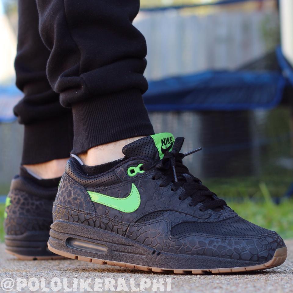 Nike Air Max 1 'Hufquake' (by 