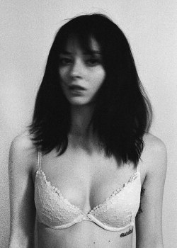 yummymayo:  Alina by Brian Lange.