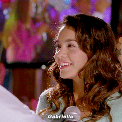 hsmdaily:Ten years ago [December 31st, 2005] Troy and Gabriella met for the first time.