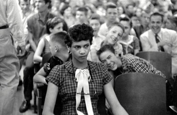 glassceilingbreakers:  Black History Month: Dorothy Counts and Ruby Bridges  In 1957,