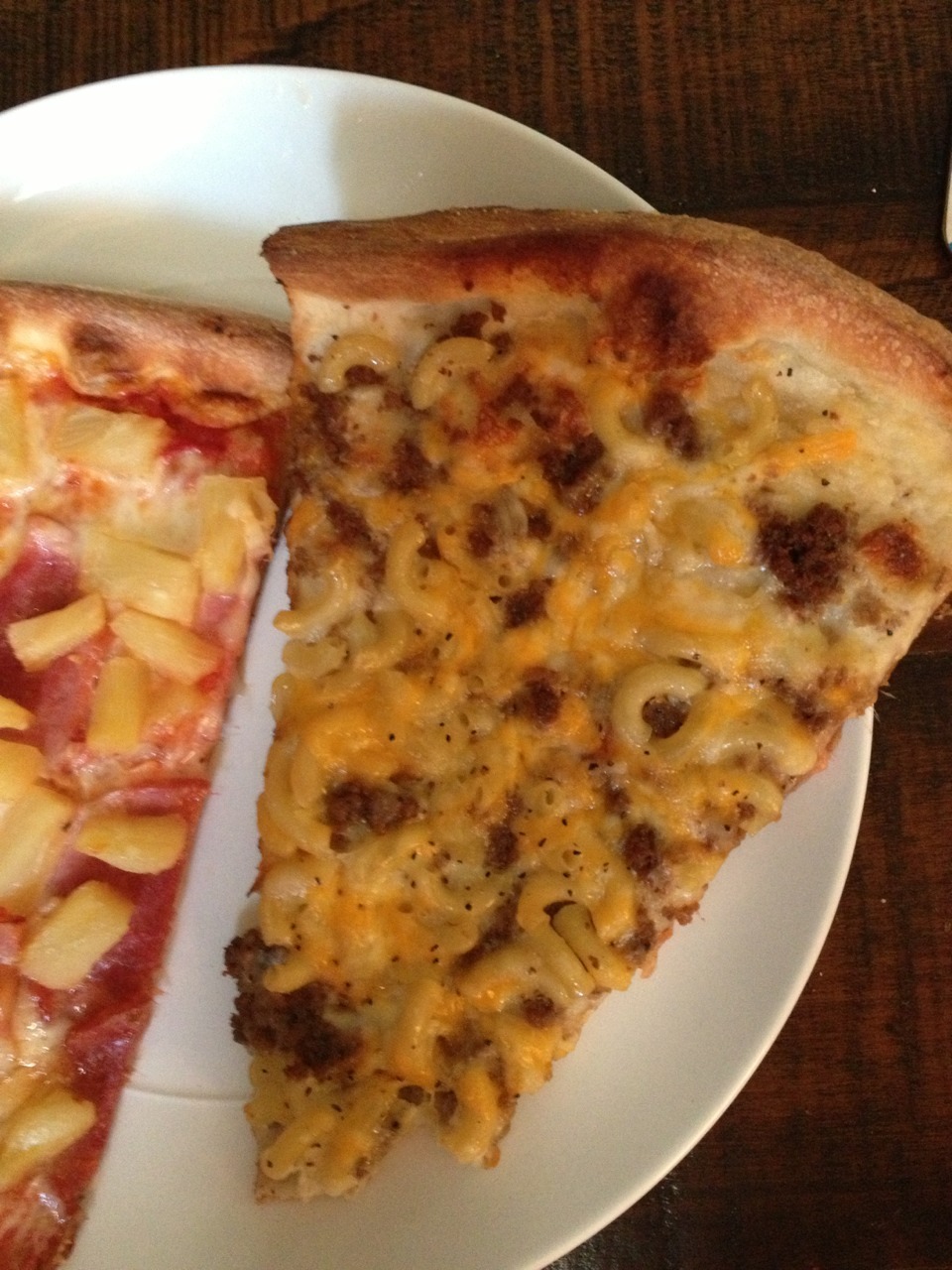 absquatulate:  There has been some talk about Mac and cheese pizza, so let me introduce