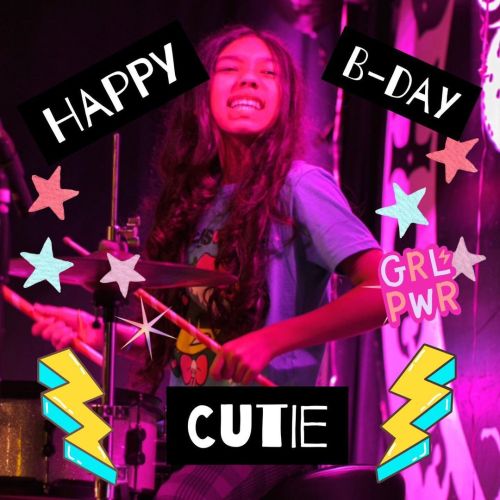 Happy Birthday to our talented Chica Cutie 🥳💕 Wishing you a Rocking day. We love you!!
#chicasrockcc #cutiechica #bdaygirl #sherocks #coolestgirlsintown (at Corpus Christi, Texas)
https://www.instagram.com/p/CqOu7LQsFG0/?igshid=NGJjMDIxMWI=