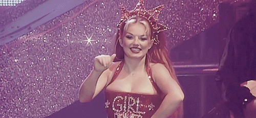 opsbritney:ˋˏ Spice Girls — Live In Istanbul ˎˊ