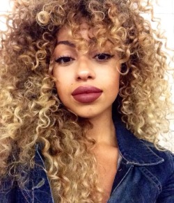 curly-freaks:  IG: t.cecyl 