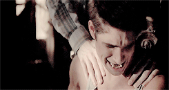 dylans-obriens:  teen wolf season 3a bloopers. 