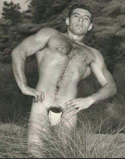 vintagehotmen:Follow me for more @ vintagehotmen.tumblr.com