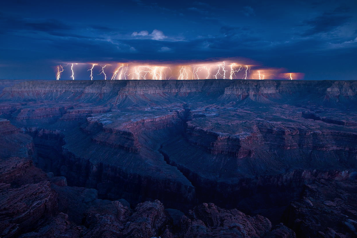 nubbsgalore:  though most believe the grand canyon to have been carved out by the