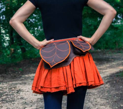 sosuperawesome:Handmade bags by LeaflingBags on Etsy