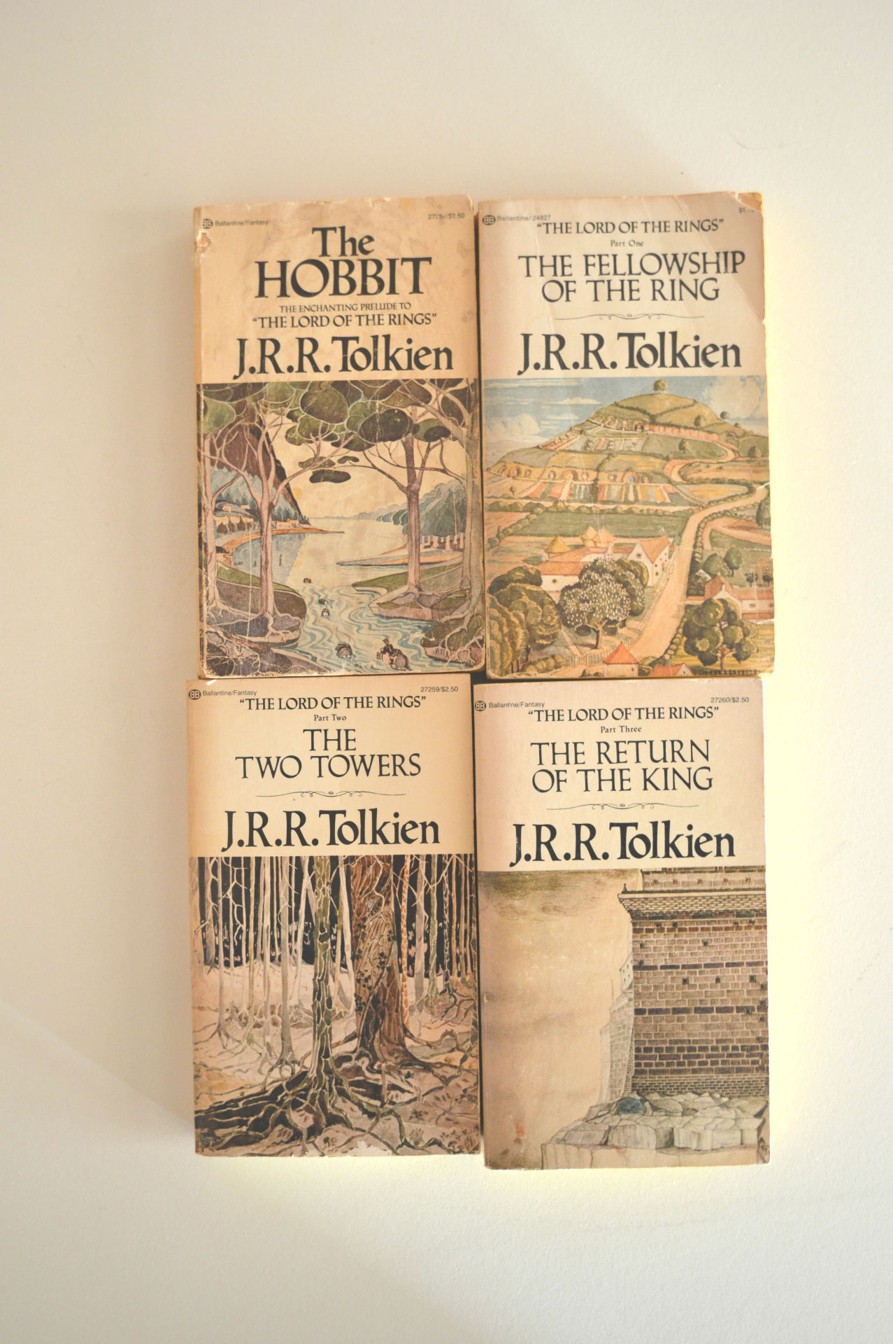 elevatedweirdoempire:
“ 1970s Vintage Lord of the Rings and The Hobbit Set
”